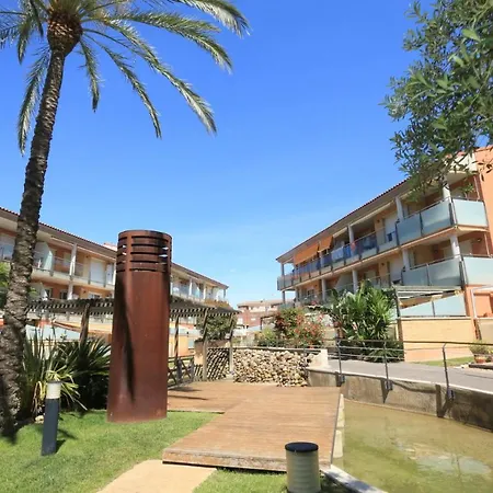 Litoral Costa Dorada - Port Marino Only Families Apartment *